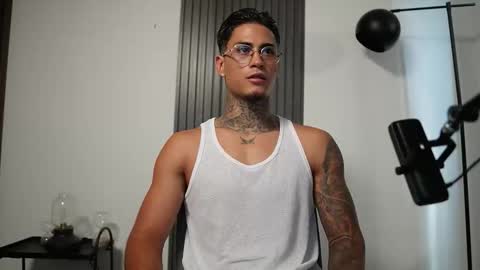 Agustin online show from October 28, 7:49 pm