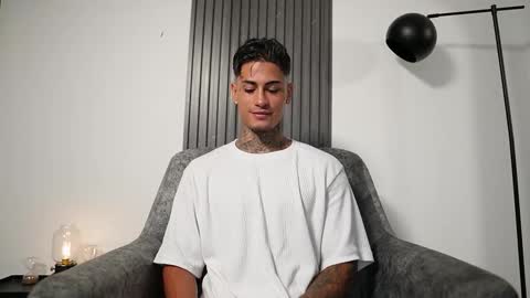 Agustin online show from October 17, 9:08 pm