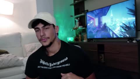 axelblack7 online show from February 17, 6:56 am