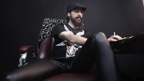Snapshot of axelcolton chatting on February 16, 6:10 am AxelColton online show from February 16, 6:10 am