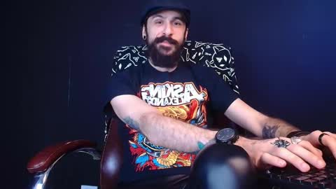 Snapshot of axelcolton chatting on March 12, 6:40 am AxelColton online show from March 12, 6:40 am