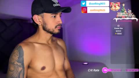Snapshot of axelking13 chatting on December 22, 9:20 pm Axel King online show from December 22, 9:20 pm