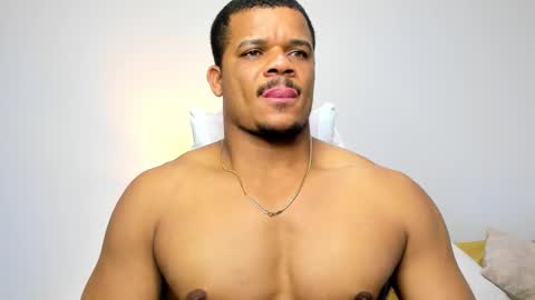 AXEL DA SILVA online show from March 1, 12:10 am