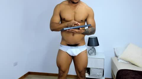 AXEL DA SILVA online show from October 19, 7:28 pm