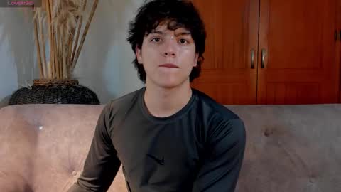 Axel Raven online show from October 9, 7:30 pm