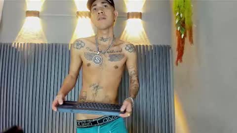 Ayala online show from December 13, 9:10 pm