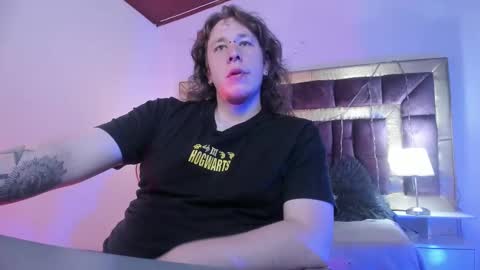 AZAZEL AND AME online show from December 23, 5:49 am