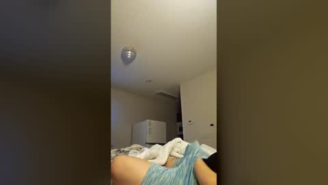 babyhawk88888 online show from April 28, 9:03 am