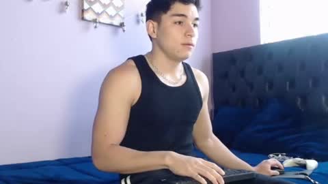 Hey Im Zayn good to see u here online show from October 23, 4:10 pm