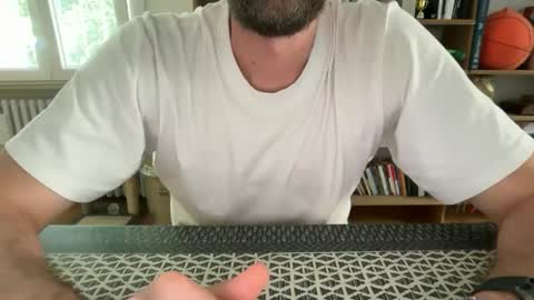 backtoureon online show from May 30, 3:12 pm