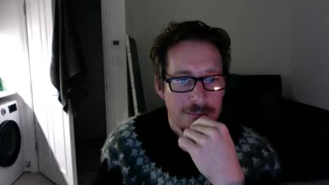 Bad dad43 online show from October 12, 10:04 pm