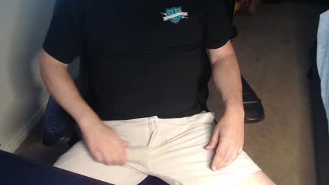 baddaddy77 online show from May 26, 12:56 pm