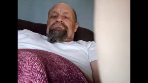 baddevil_dog online show from November 23, 5:46 pm