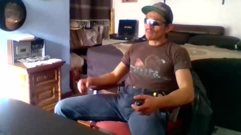 Mexican livin Off the Wall online show from February 9, 10:36 pm