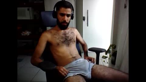Snapshot of baianobarbudo chatting on December 16, 6:49 pm baianobarbudo online show from December 16, 6:49 pm