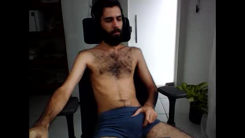 Snapshot of baianobarbudo chatting on January 12, 11:28 am baianobarbudo online show from January 12, 11:28 am