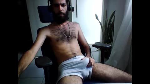 Snapshot of baianobarbudo chatting on February 1, 5:47 pm baianobarbudo online show from February 1, 5:47 pm
