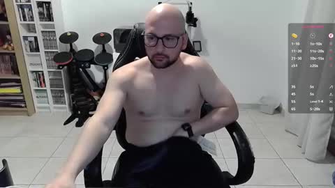 Seggiola online show from November 9, 6:23 pm