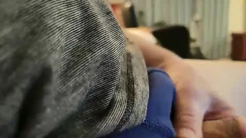 bald_boner online show from April 28, 6:51 am