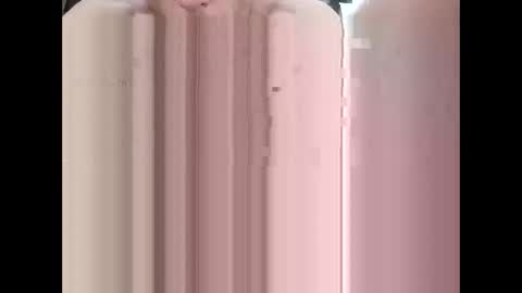 ballshanginglowaf online show from February 14, 8:26 pm