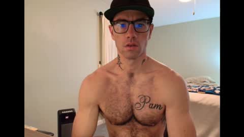 Snapshot of bam14680 chatting on January 21, 1:08 am bam14680 online show from January 21, 1:08 am