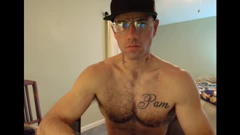 Snapshot of bam14680 chatting on January 11, 12:01 am bam14680 online show from January 11, 12:01 am