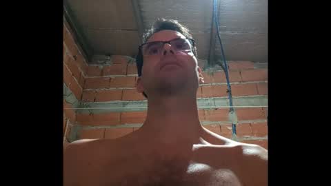 Ezequiel online show from February 24, 1:50 am