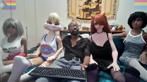 Snapshot of bandohusbando chatting on January 24, 1:46 am Bando Husbando online show from January 24, 1:46 am