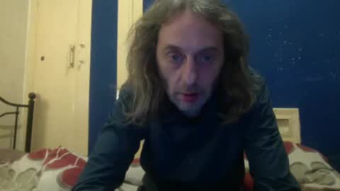 Snapshot of bangintoleather chatting on March 2, 3:45 am bangintoleather online show from March 2, 3:45 am