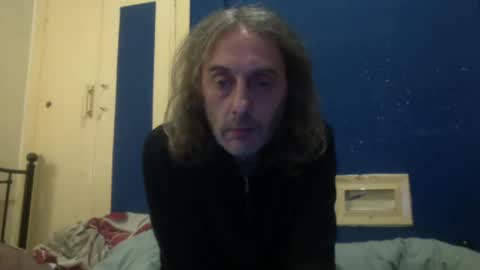 Snapshot of bangintoleather chatting on January 5, 2:06 am bangintoleather online show from January 5, 2:06 am