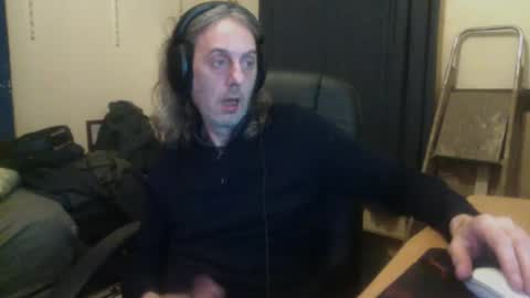 bangintoleather online show from December 18, 3:02 am