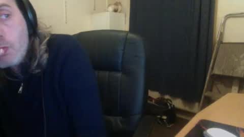 bangintoleather online show from December 20, 3:35 am