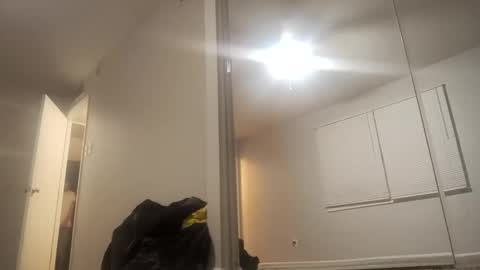 barniemay online show from November 12, 10:54 am