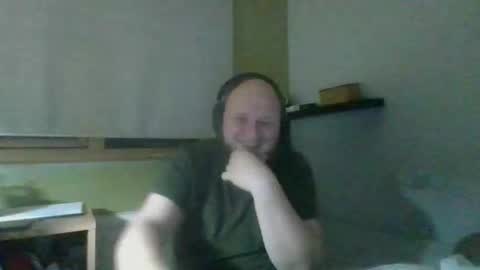 Snapshot of bart_poland chatting on October 4, 12:27 am bart_poland online show from October 4, 12:27 am