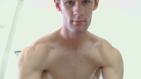 basicallyjustmee online show from October 21, 9:06 pm