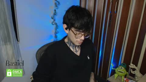 Bastiel online show from October 31, 2:24 am