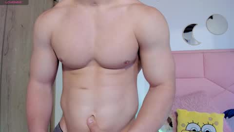 Snapshot of battista_turner chatting on September 12, 7:03 pm battista online show from September 12, 7:03 pm