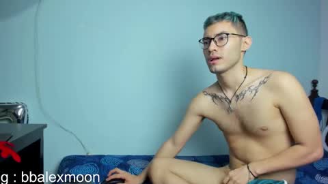 alex independent model   ig bbalexmoon online show from December 26, 1:51 am