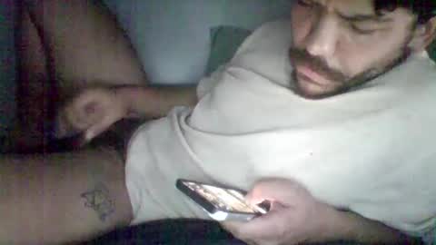 Snapshot of bbbbbro21 chatting on December 29, 10:36 pm bbbbbro21 online show from December 29, 10:36 pm