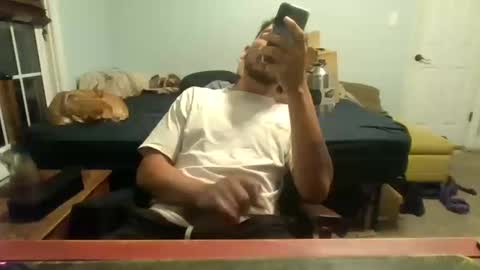 Snapshot of bbbbbro21 chatting on October 11, 5:22 am bbbbbro21 online show from October 11, 5:22 am
