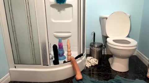 maniak online show from October 19, 10:24 pm