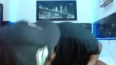 Andrew  online show from October 2, 3:43 am