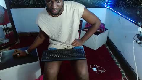 Andrew  online show from October 4, 3:44 am