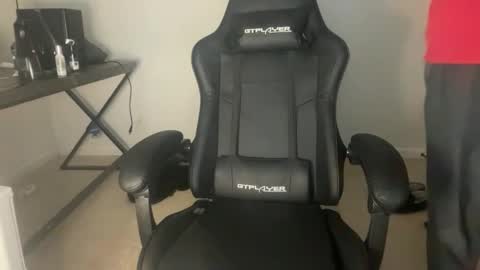 Zaddy online show from April 9, 9:37 am