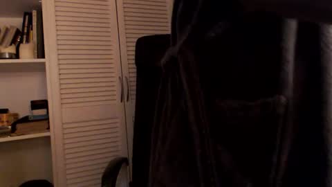 bd online show from October 12, 8:03 pm