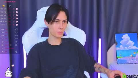 Aiden online show from December 14, 2:40 am