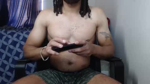 Snapshot of bdotdiddy chatting on February 15, 1:49 pm Redd uncut bbc online show from February 15, 1:49 pm