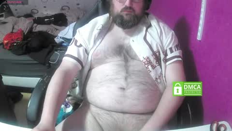 bear282667 online show from April 23, 6:43 pm