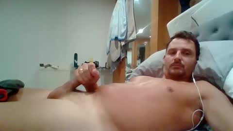 bearboudior online show from February 13, 3:17 pm