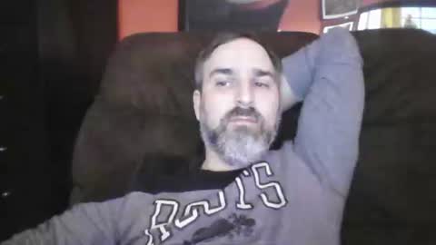 beardedambition online show from January 4, 5:05 am